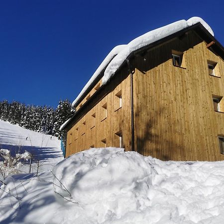 Apartments Rogla Jurgovo - Ski In Ski Out Lukanja Dış mekan fotoğraf